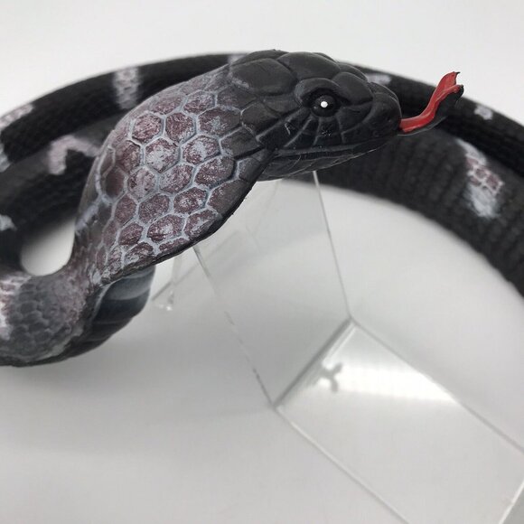 Toys R Us Maidenhead Cobra Snake Large Plastic Rubber Prop Toy Animal Black - Picture 5 of 12